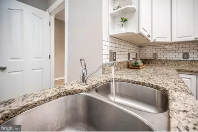 1712 Washington Avenue, Fredericksburg, VA 22401 - Photo 11