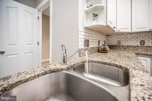 1712 Washington Ave, Fredericksburg, VA 22401 - Photo 11
