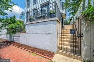 309 Princess Anne St, Fredericksburg, VA 22401 - Photo 5