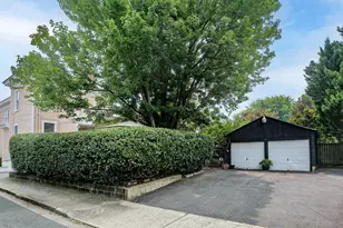1518 Caroline St, Fredericksburg, VA 22401 - Photo 25