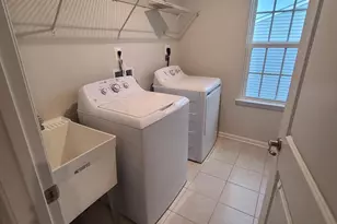 1006 Valley Run Dr, Fredericksburg, VA 22401 - Photo 33