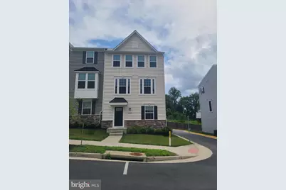 1006 Valley Run Drive, Fredericksburg, VA 22401 - Photo 3