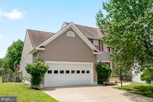 1005 Great Oaks Ln, Fredericksburg, VA 22401 - Photo 1