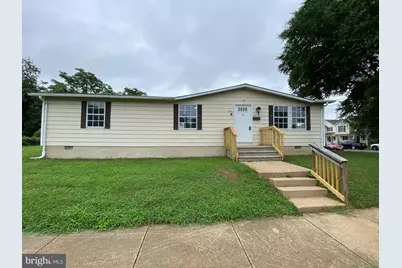 900 White Street, Fredericksburg, VA 22401 - Photo 1