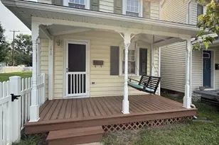 1813 Washington Ave, Fredericksburg, VA 22401 - Photo 3