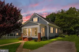 1233 Dandridge St, Fredericksburg, VA 22401 - Photo 1