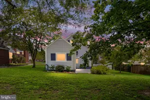 1233 Dandridge St, Fredericksburg, VA 22401 - Photo 3