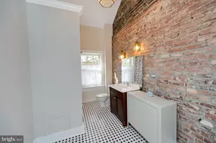 305 Prince Edward St, Fredericksburg, VA 22401 - Photo 35