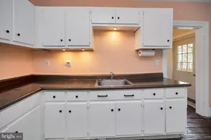 305 Prince Edward St, Fredericksburg, VA 22401 - Photo 27