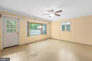 109 Woodland Rd, Fredericksburg, VA 22401 - Photo 15