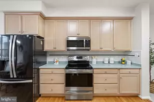 968 Cadmus Dr, Fredericksburg, VA 22401 - Photo 13