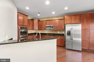1105 Patrick St, Fredericksburg, VA 22401 - Photo 15