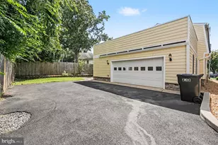 1319 Augustine Ave, Fredericksburg, VA 22401 - Photo 41