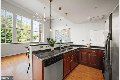 900 Barton Street #301, Fredericksburg, VA 22401 - Photo 13