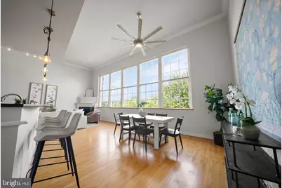 900 Barton Street #301, Fredericksburg, VA 22401 - Photo 3