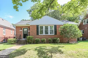 1213 Stafford Ave, Fredericksburg, VA 22401 - Photo 1