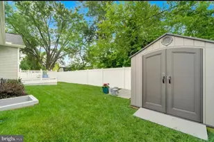 106 Ridgeway St, Fredericksburg, VA 22401 - Photo 11
