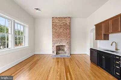 901 Caroline Street #200, Fredericksburg, VA 22401 - Photo 5