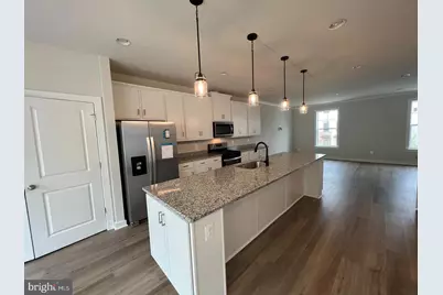 217 Willis St, Fredericksburg, VA 22401 - Photo 5