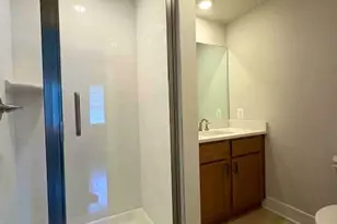 1801-200 Princess Anne St, Fredericksburg, VA 22401 - Photo 5