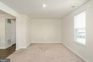 1006 Valley Run Dr, Fredericksburg, VA 22401 - Photo 11