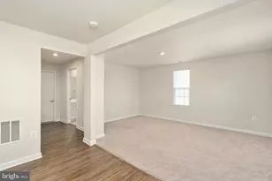 1006 Valley Run Dr, Fredericksburg, VA 22401 - Photo 9