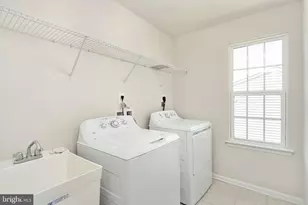 1006 Valley Run Dr, Fredericksburg, VA 22401 - Photo 35