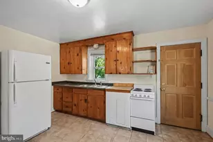 222 Hillcrest Dr, Fredericksburg, VA 22401 - Photo 7