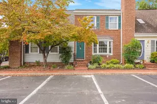 2 Lafayette Sta, Fredericksburg, VA 22401 - Photo 1