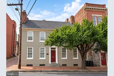 209 Hanover Street, Fredericksburg, VA 22401 - Photo 1