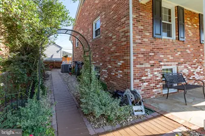 460 Riverside Drive, Fredericksburg, VA 22401 - Photo 5