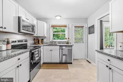 1 Hooker Place, Fredericksburg, VA 22401 - Photo 9