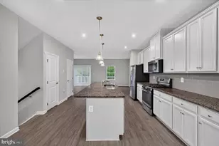 2509 Terra Cotta Ln, Fredericksburg, VA 22401 - Photo 11