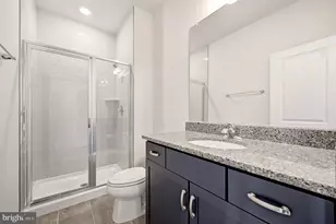 115 Kinross Ln, Fredericksburg, VA 22401 - Photo 9