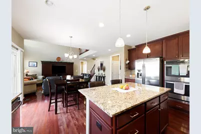 1024 W Kensington Circle, Fredericksburg, VA 22401 - Photo 11