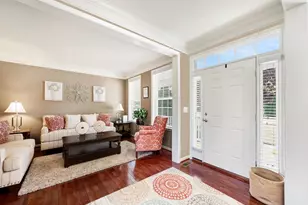 1024 W Kensington Cir, Fredericksburg, VA 22401 - Photo 3