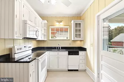 1302 Littlepage Street, Fredericksburg, VA 22401 - Photo 17