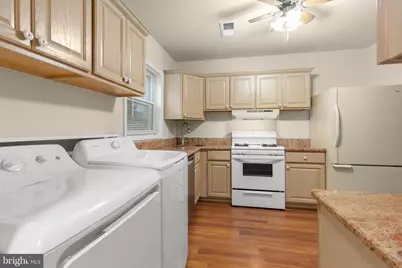 424 Greenbrier Court, Fredericksburg, VA 22401 - Photo 3