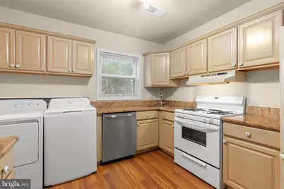 424 Greenbrier Court, Fredericksburg, VA 22401 - Photo 5