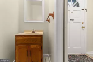 424 Greenbrier Ct., Fredericksburg, VA 22401 - Photo 17