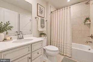 2042 Track Cir, Fredericksburg, VA 22401 - Photo 21