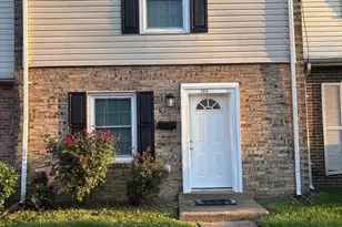 124 Hughey Ct, Fredericksburg, VA 22401 - Photo 1