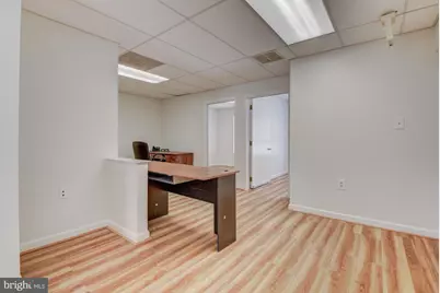 10627 Jones Street #301B, Fairfax, VA 22030 - Photo 5