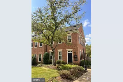 10486 Armstrong Street, Fairfax, VA 22030 - Photo 1