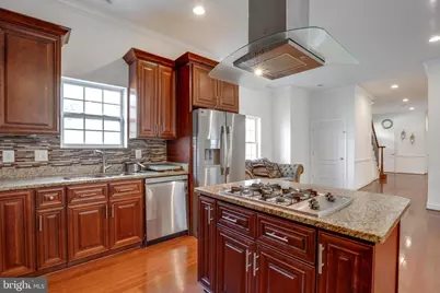 3954 Walnut Street, Fairfax, VA 22030 - Photo 9