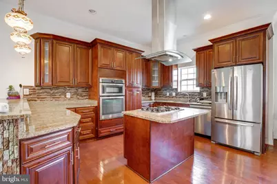 3954 Walnut Street, Fairfax, VA 22030 - Photo 3