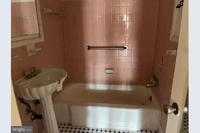 10136 Fair Woods Drive, Fairfax, VA 22030 - Photo 9