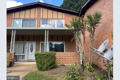 10136 Fair Woods Drive, Fairfax, VA 22030 - Photo 1