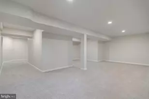 3916 Oak St, Fairfax, VA 22030 - Photo 47