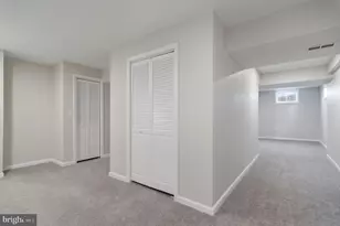 3916 Oak St, Fairfax, VA 22030 - Photo 39